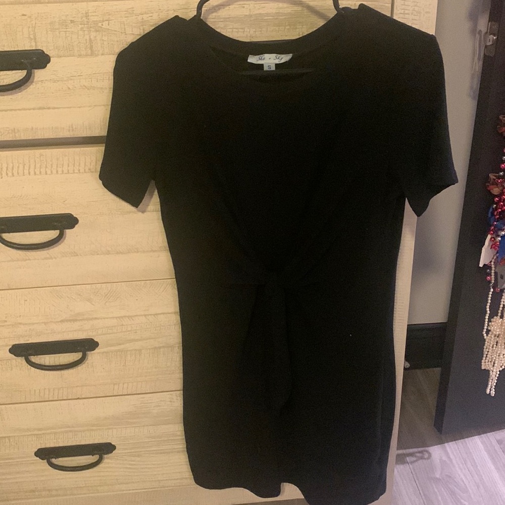 Black tie front simple t shirt dress